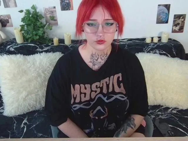 Live sex webcam photo for sashasextape2 #291167601