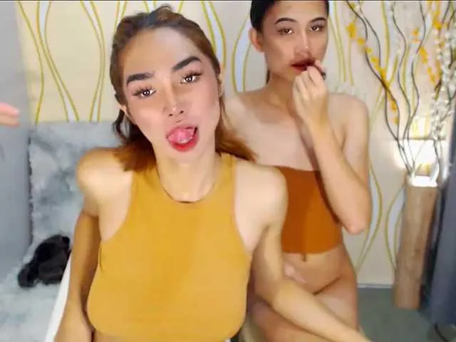 Live sex webcam photo for sassykinkytwinks #277710659