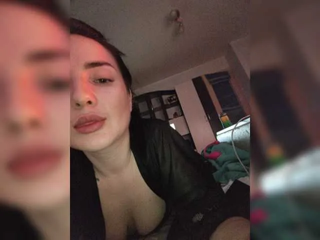 Live sex webcam photo for satisfied-interest #277259715