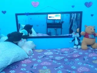 Live sex webcam photo for sativaweed #186134153