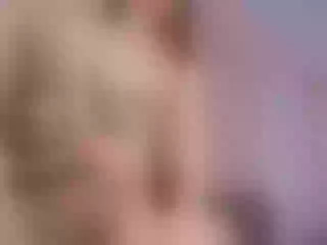 Live sex webcam photo for sato-yummy #275705520