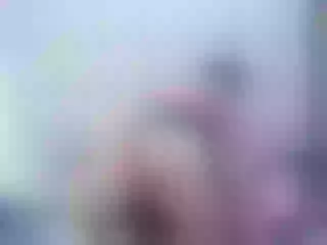 Live sex webcam photo for scarletleesex #273188377