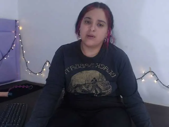 Live sex webcam photo for scarletstarh #276416765