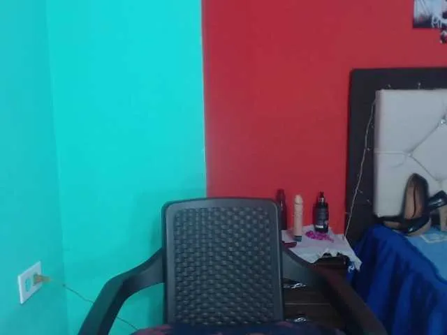 Live sex webcam photo for scarletstarh #276962720