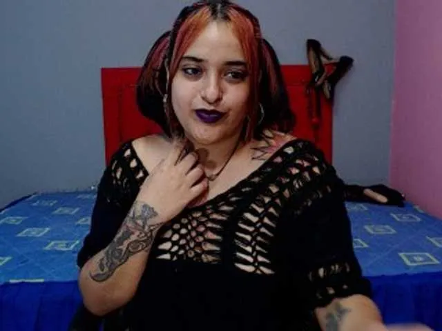 Live sex webcam photo for scarletstarh #277007093
