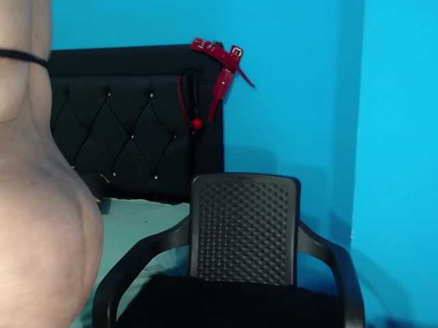 Live sex webcam photo for scarletstarh #278133565