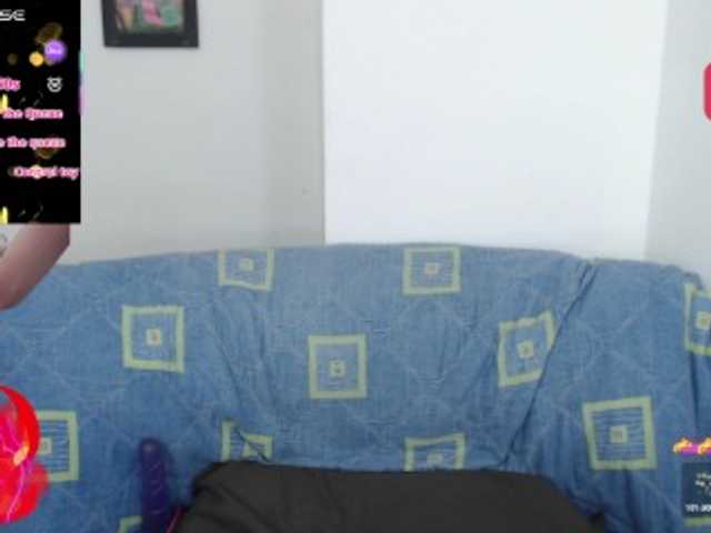 Live sex webcam photo for scarletstarh #290877648