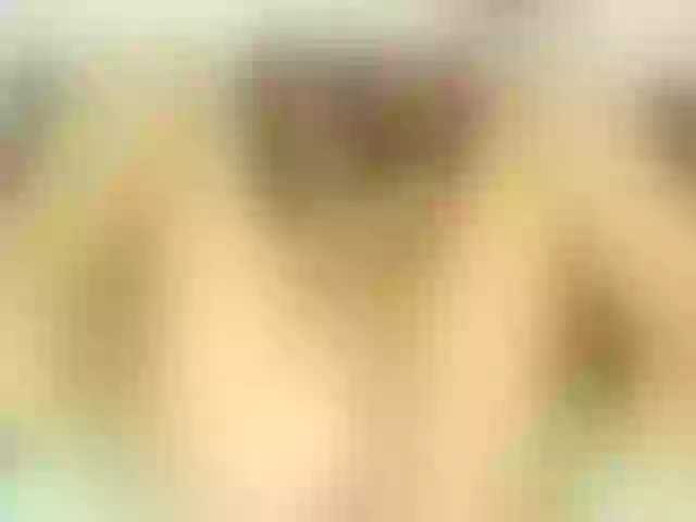 Live sex webcam photo for scarlett-jonson #276351413