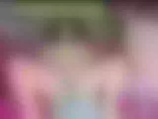 Live sex webcam photo for scarlett40 #292001332