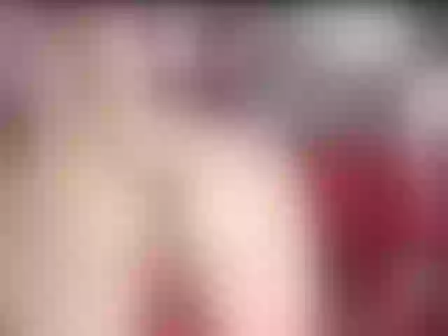 Live sex webcam photo for scarlett40 #292033856