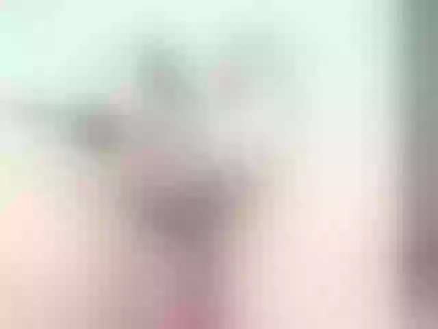 Live sex webcam photo for scarlettdirty #274575424