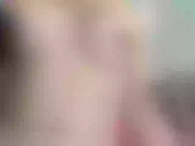 Live sex webcam photo for scarlettdirty #275693226