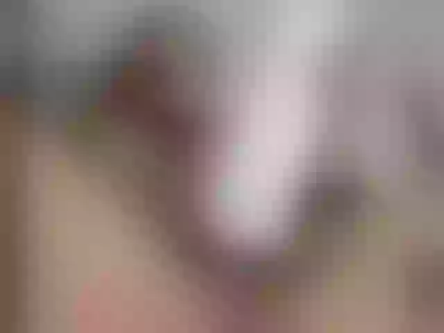 Live sex webcam photo for scarlettdirty #276579323