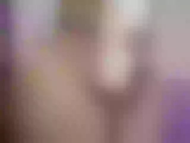 Live sex webcam photo for scarlettdirty #276838334