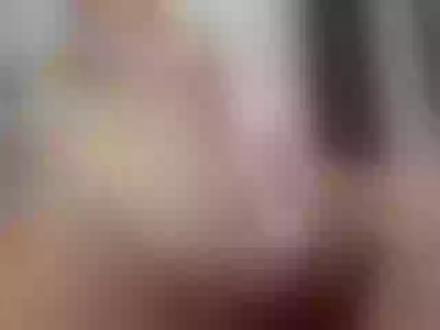 Live sex webcam photo for scarlettdirty #277298205