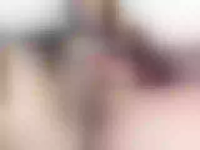 Live sex webcam photo for scarlettdirty #289467969