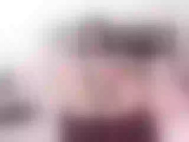 Live sex webcam photo for scarletth #292158908