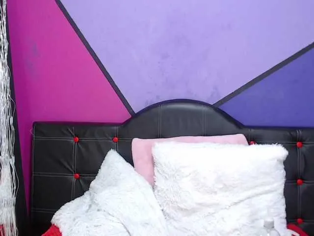 Live sex webcam photo for scottie26 #271951750