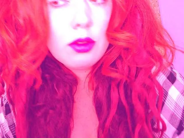 Live sex webcam photo for secretbella #291060405