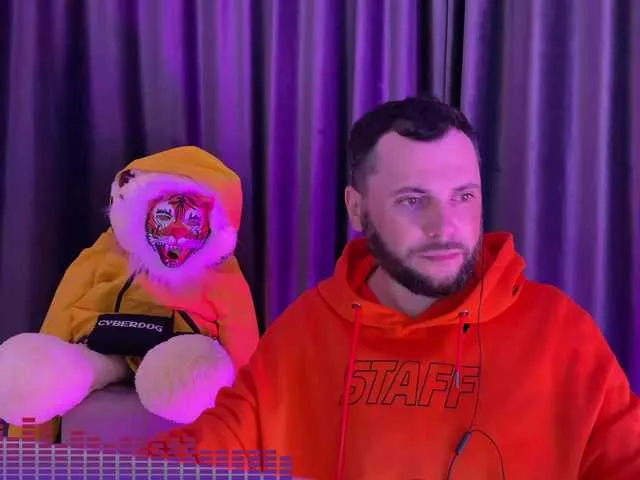 Live sex webcam photo for secretking #292049862