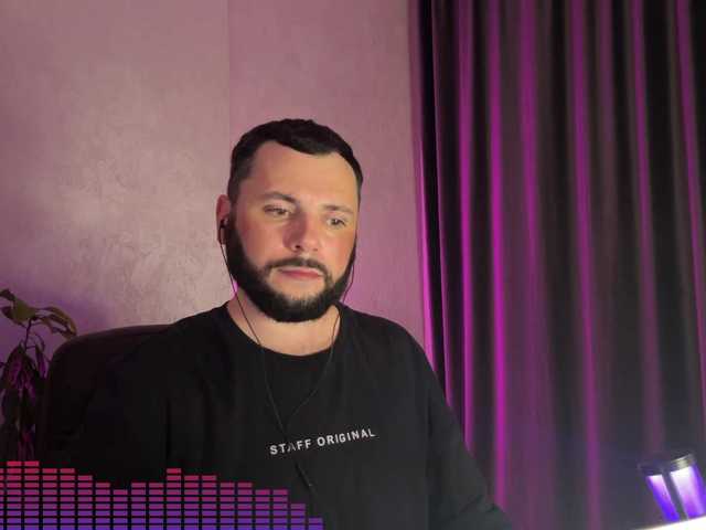 Live sex webcam photo for secretking #292177587