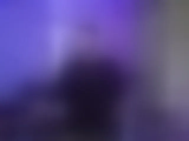 Live sex webcam photo for secretking #292780606