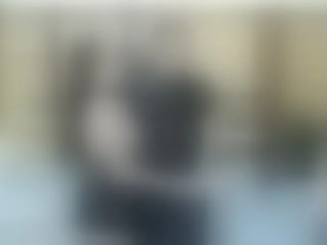 Live sex webcam photo for secretroomies-1 #293472751