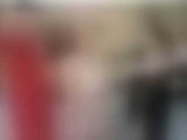 Live sex webcam photo for secretroomies-1 #293483141