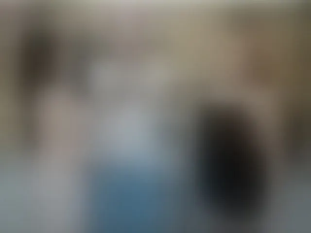 Live sex webcam photo for secretroomies-1 #293565067