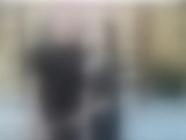 Live sex webcam photo for secretroomies-1 #293576001