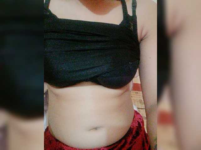 Live sex webcam photo for seductive-cum #272477102