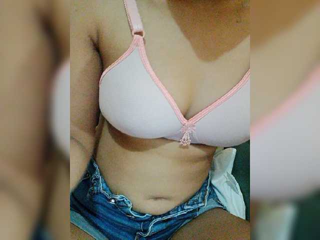 Live sex webcam photo for seductive-cum #272654336