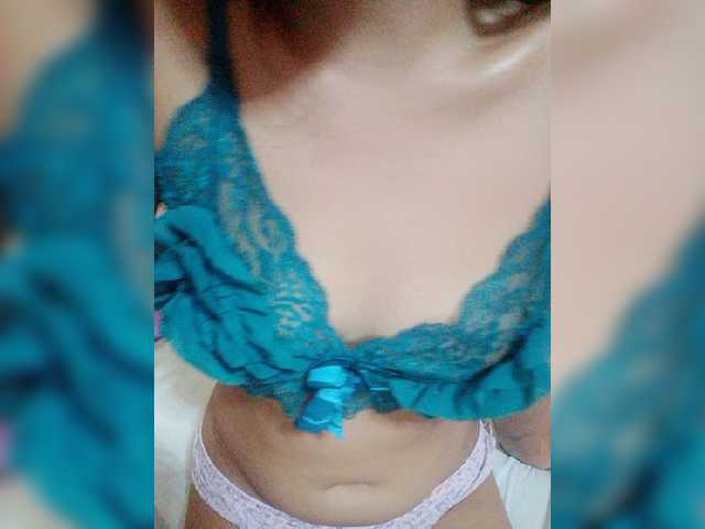 Live sex webcam photo for seductive-cum #272960496