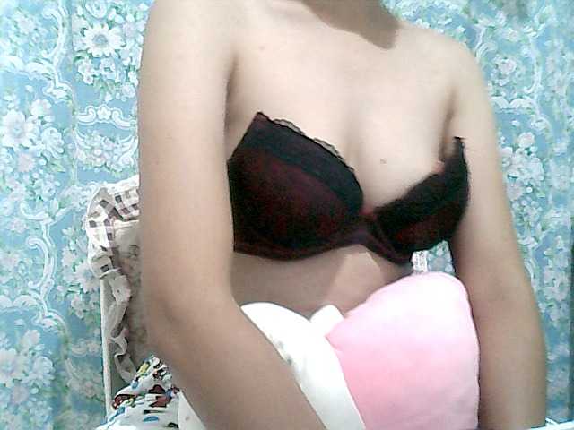 Live sex webcam photo for seductive-cum #274543152