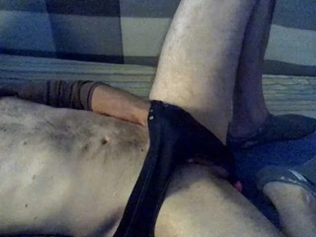 Live sex webcam photo for seeyou1116 #277910823