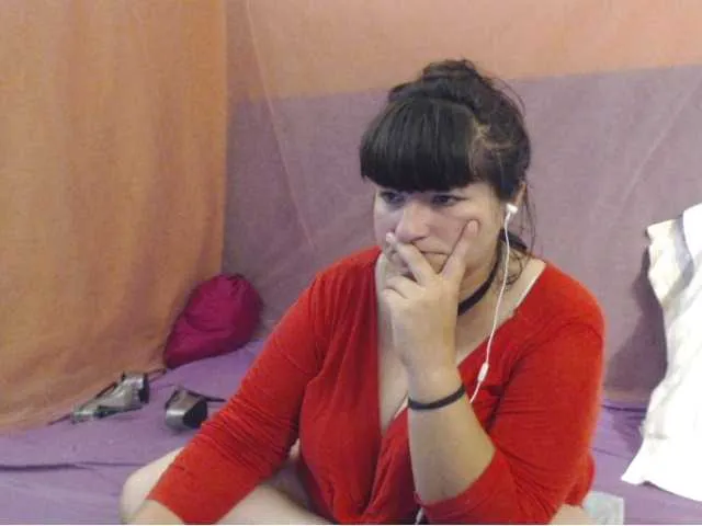 Live sex webcam photo for seinsdereve #292033796