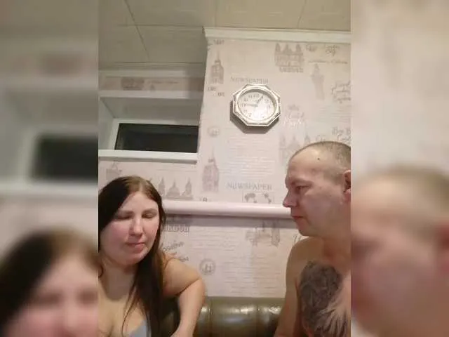 Live sex webcam photo for seksiparaa #292852070