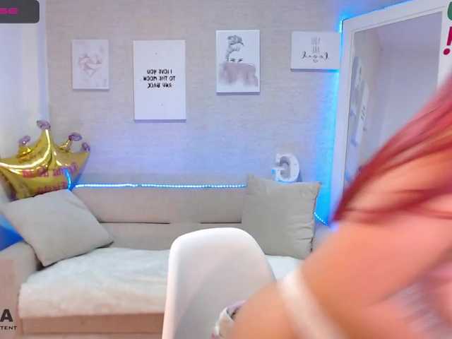 Live sex webcam photo for selena-es #272197679