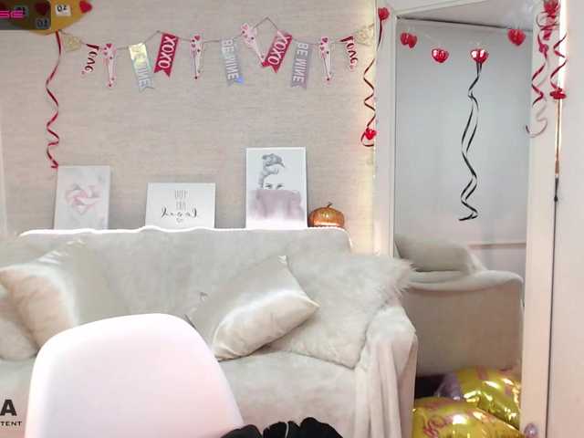 Live sex webcam photo for selena-es #272431042