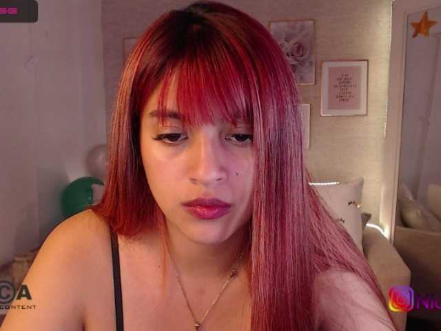 Live sex webcam photo for selena-es #272996558
