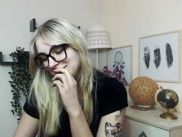 Live sex webcam photo for selenaxLOVE #290979054