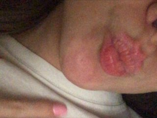 Live sex webcam photo for sensualkissss #204044602