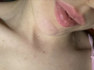 Live sex webcam photo for sensualkissss #208860108