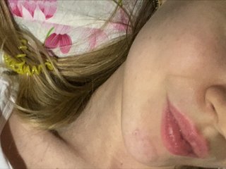 Live sex webcam photo for sensualkissss #210411438