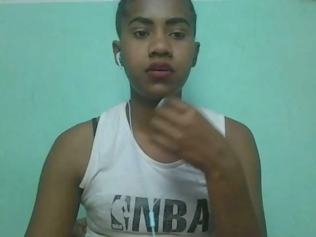 Live sex webcam photo for seths #289685612