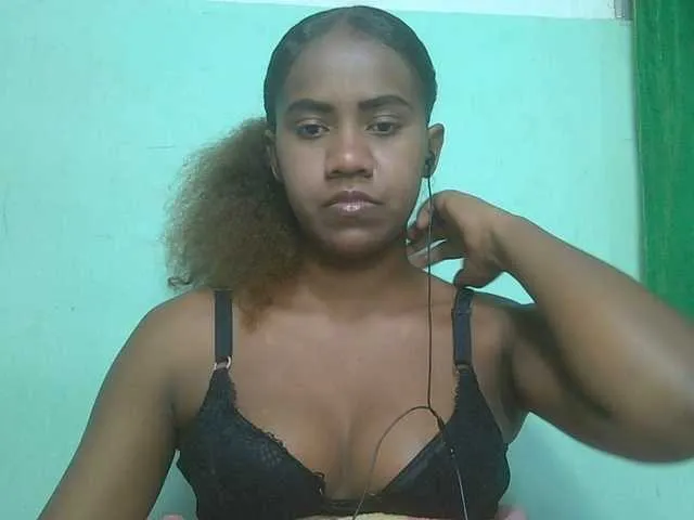 Live sex webcam photo for seths #290029960