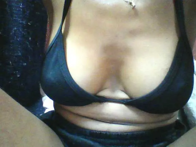 Live sex webcam photo for seths #293663905