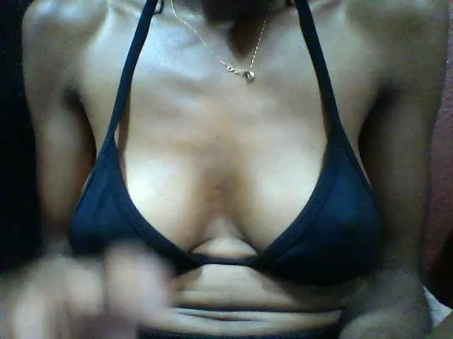 Live sex webcam photo for seths #293681142