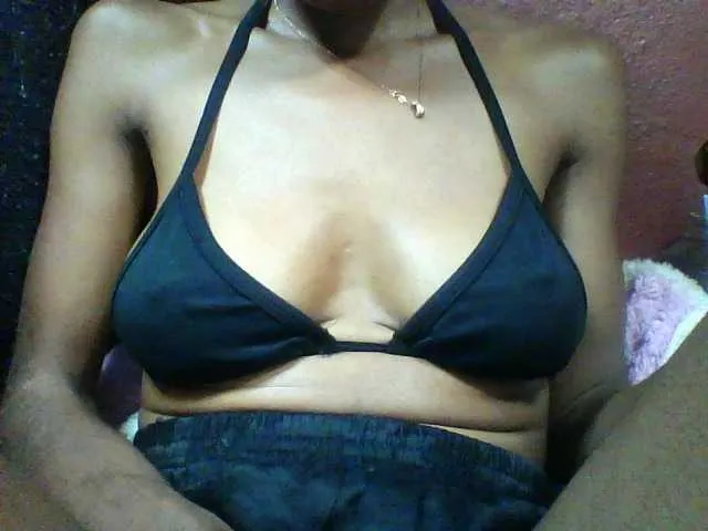 Live sex webcam photo for seths #293723095