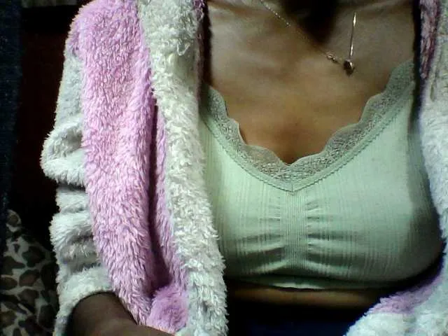 Live sex webcam photo for seths #293745378
